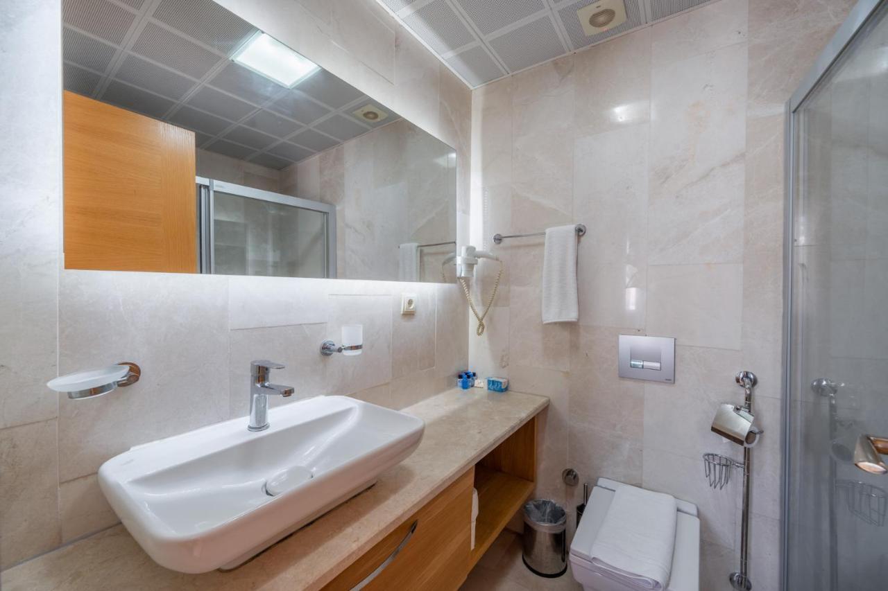 Majeste Hotel Bodrum Гумбет Экстерьер фото